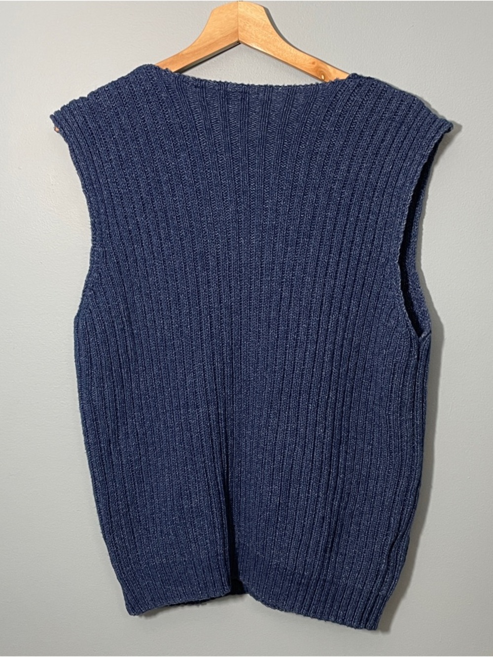 Cotton Ribbed Knit Vest - Picture 5 of 13